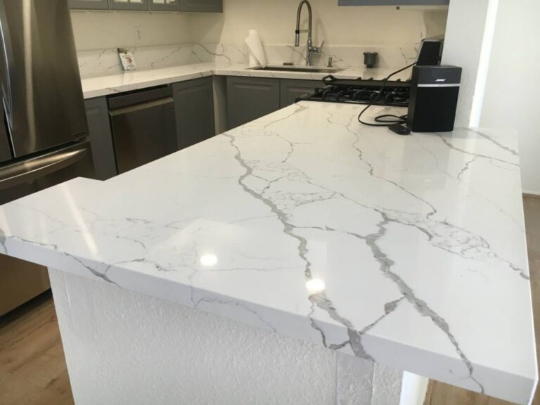 Read more about the article How much does it cost to fabricate a slab of quartz?