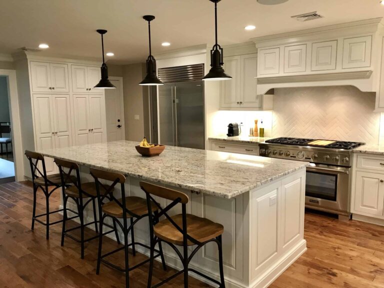 Read more about the article How Do Granite and Quartz Countertops Compare in Performance?